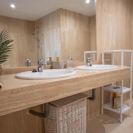 Apartmento Familiar Con Piscina Con Vista Al Mar Lejlighed *